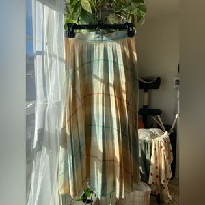 Light Academia Vintage  Spring Plaid Accordion Skirt - 1970's